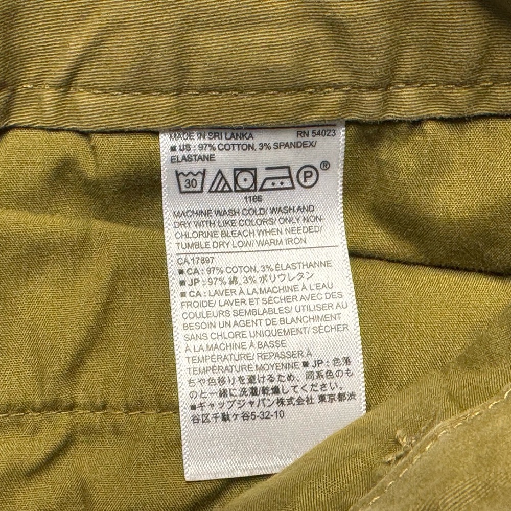 Banana Republic Women's Olive-Toned Button Front Shorts Size 4 - Picture 9 of 11